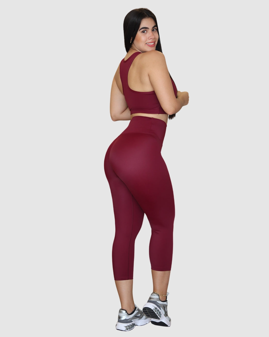 Leggins Unicolor en Tela Nylon Pretina Ancha 3/4, Control Abdomen