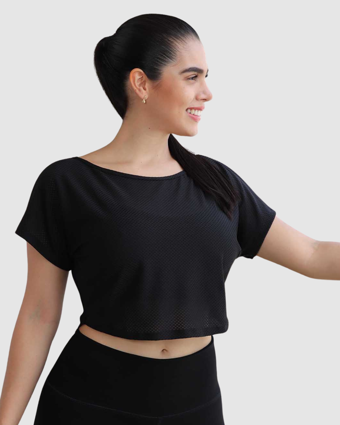 Blusa Malla Deportiva hombro caído Dama
