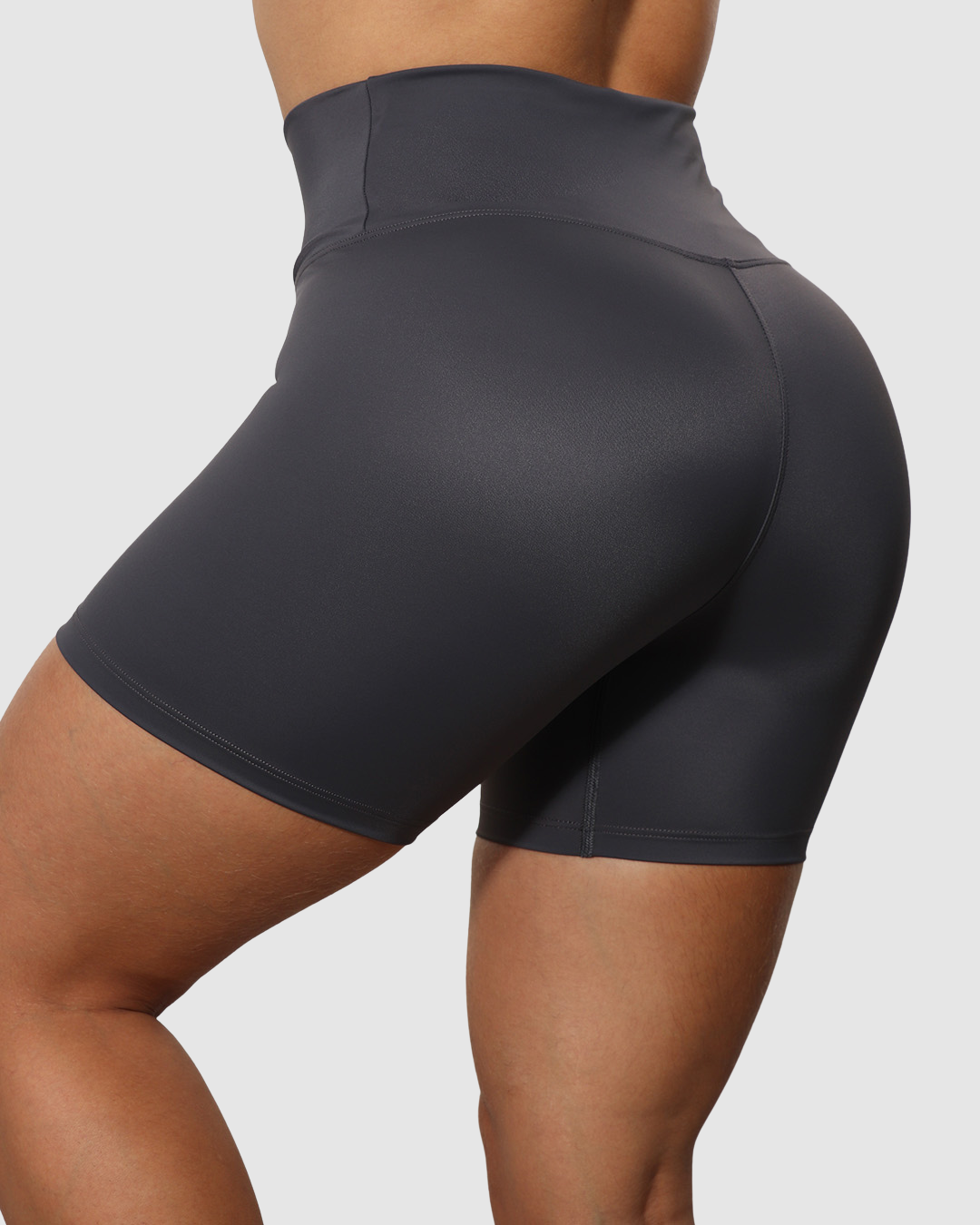 Short Unicolor Pretina Alta en Tela Nylon Mujer