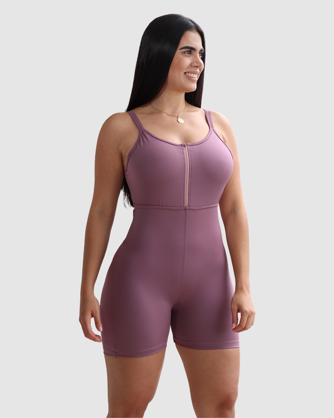 Enterizo Corto Push Up Efecto Levanta Cola y Cierre en Busto