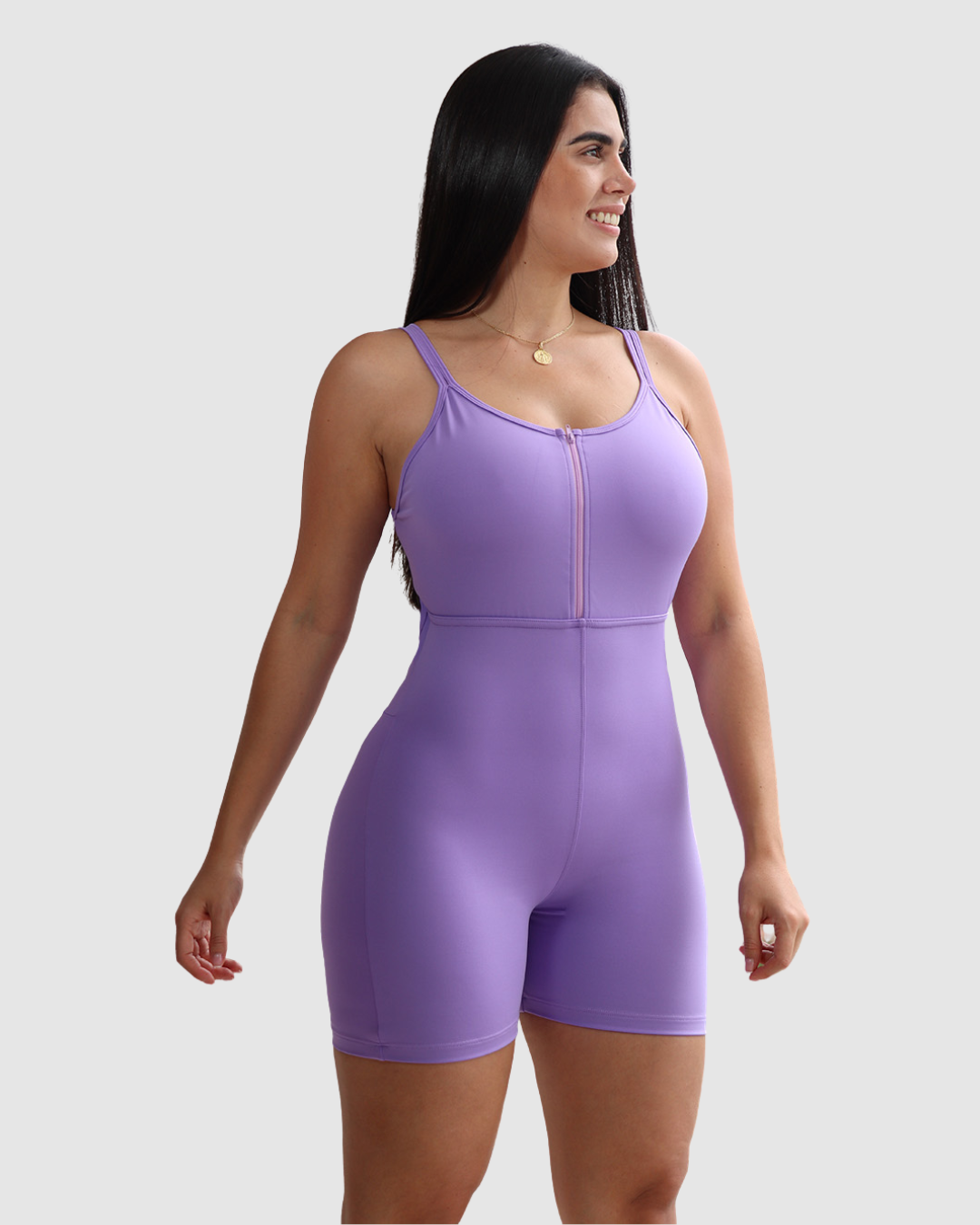 Enterizo Corto Push Up Efecto Levanta Cola y Cierre en Busto