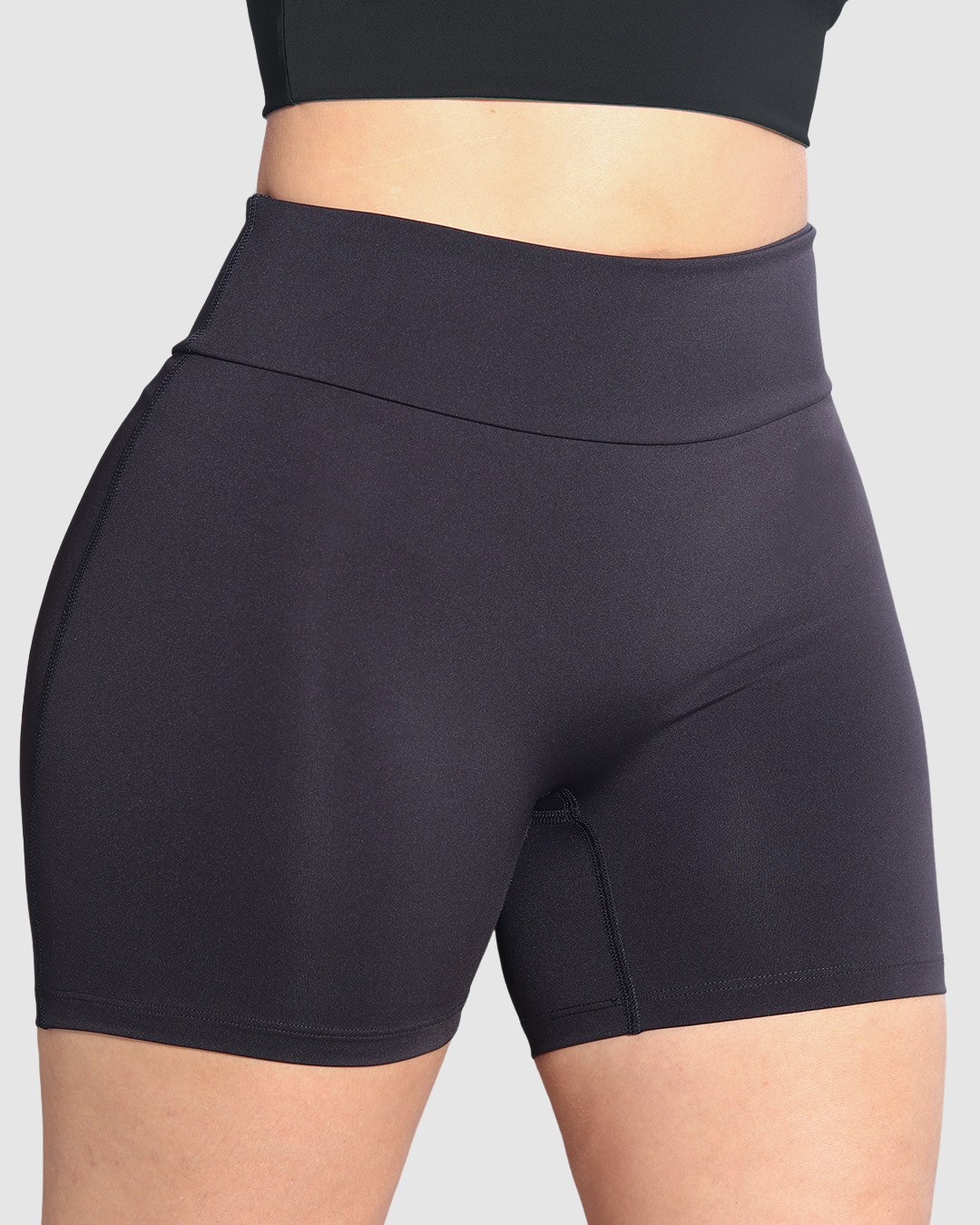 Short Deportivo Corte v en Cola Mujer