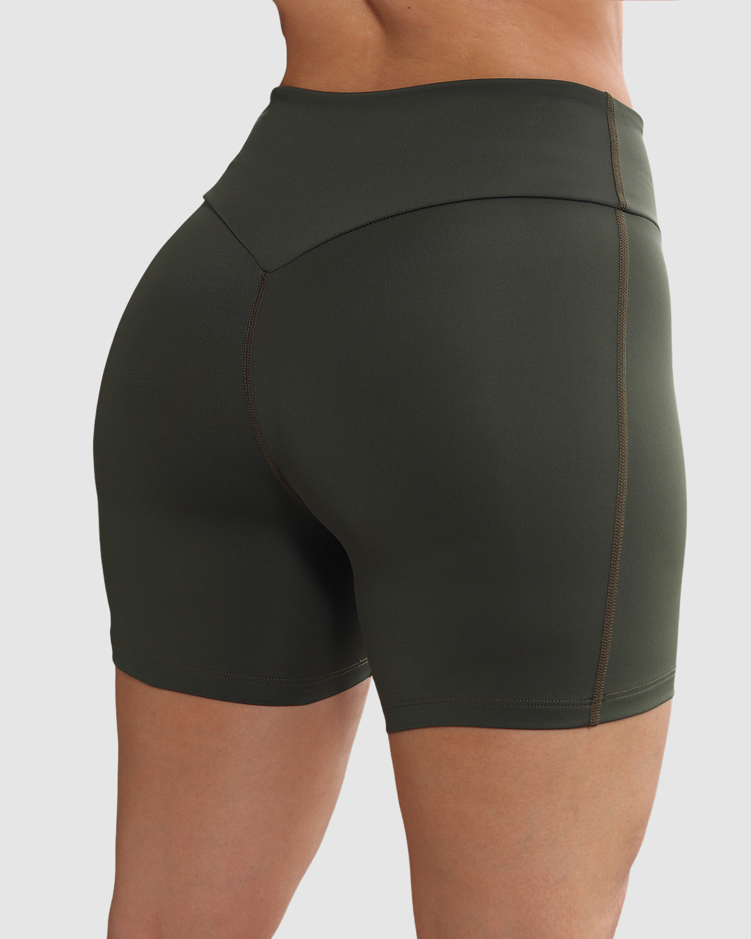 Short Deportivo Corte v en Cola Mujer