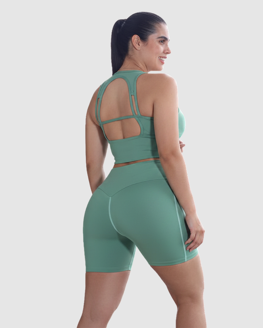 Short Deportivo Corte v en Cola Mujer
